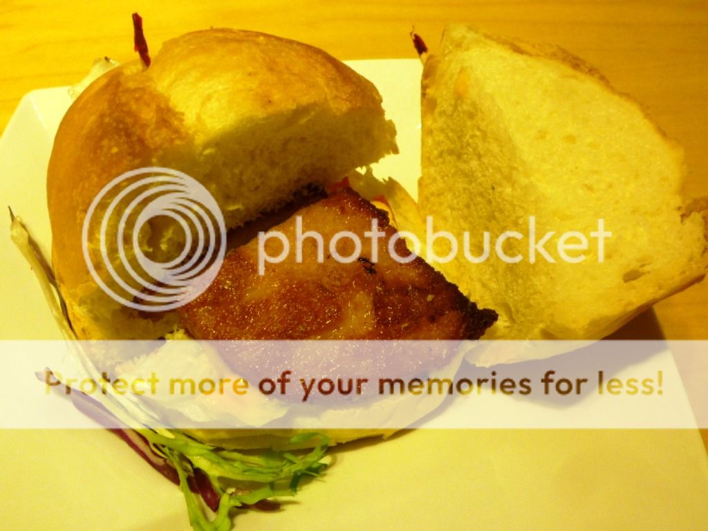 pork chop bun and milk tea